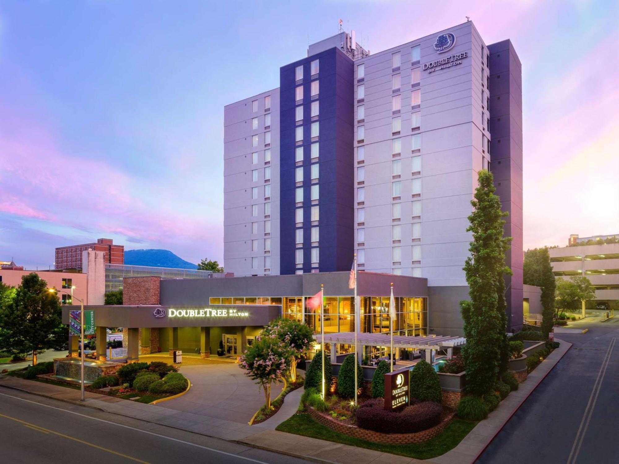 Doubletree By Hilton Hotel Chattanooga Downtown Eksteriør billede