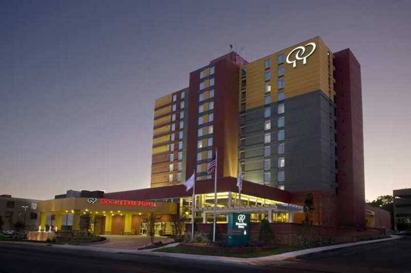 Doubletree By Hilton Hotel Chattanooga Downtown Eksteriør billede